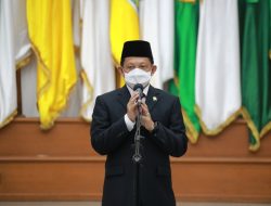Himbauan Bhabinkamtibmas Polsek Marioriawa Saat Gelar Safari Jumat   