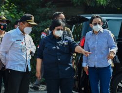 Menteri LHK Berikan Solusi Bagi Masyarakat Persoalan Sampah Desa Bangun di Mojokerto