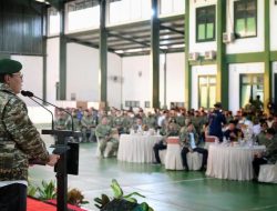 Walikota Makassar Dan Ketua TP PKK Dikukuhkan Sebagai Warga Kehormatan Divif 3 Kostrad