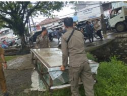 Pemkot Makassar Tertibkan Pedagang Kaki Lima di Kecamatan Manggala