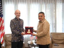Wali Kota Makassar Bahas Peluang Kerja Sama Internasional bersama Konjen AS di Surabaya